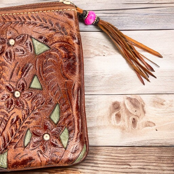 American West Leather Zippered Pouch or Wallet - Picture 4 of 10